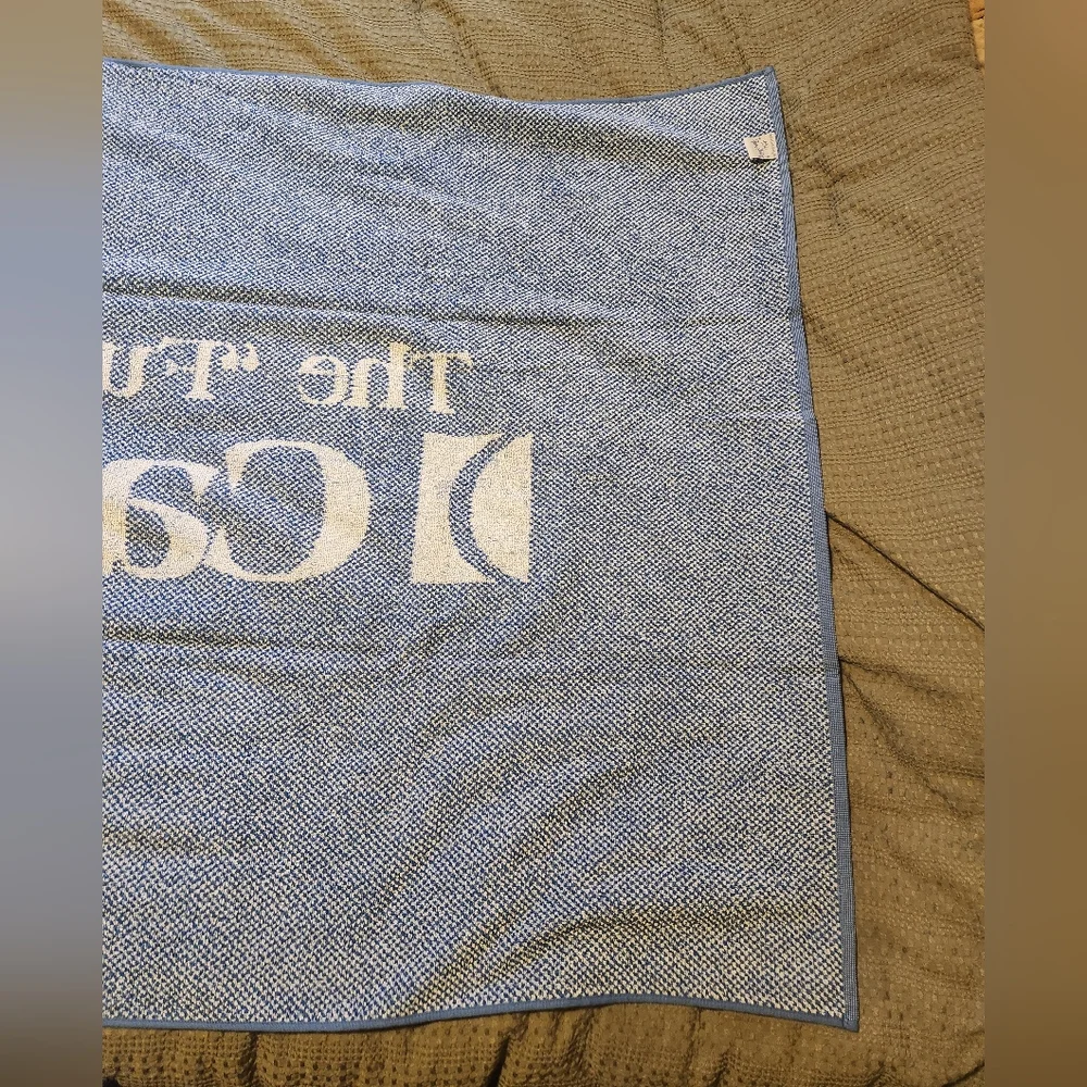 EUC Carnival Cruise Line Beach Towel Large 65